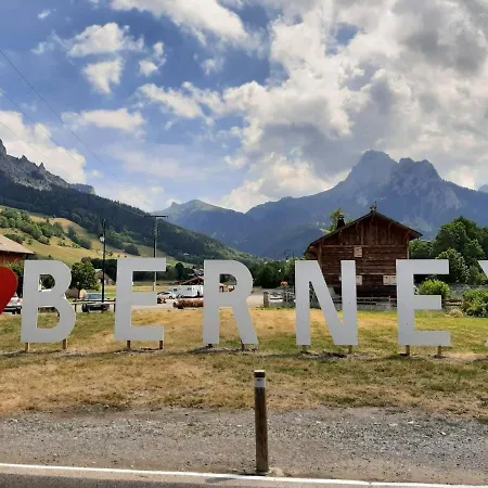 Le 211,ski Et Randonnee, Lave Linge , Parking Gratuit * Bernex