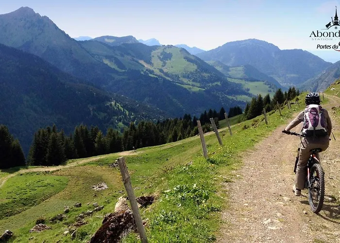Le 211,ski Et Randonnee, Wifi, Lave Linge , Ascenceur,parking Gratuit